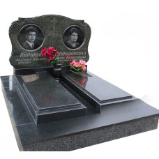 Подвійний пам'ятник № 112